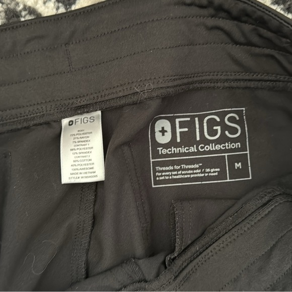 FIGS Zamora Jogger Scrub Pants - Picture 6 of 6